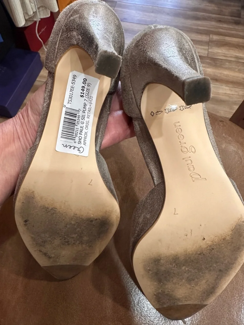 Paul Green Julia D'Orsay metallic suede pumps size 7 (US: 9) - Picture 8 of 9